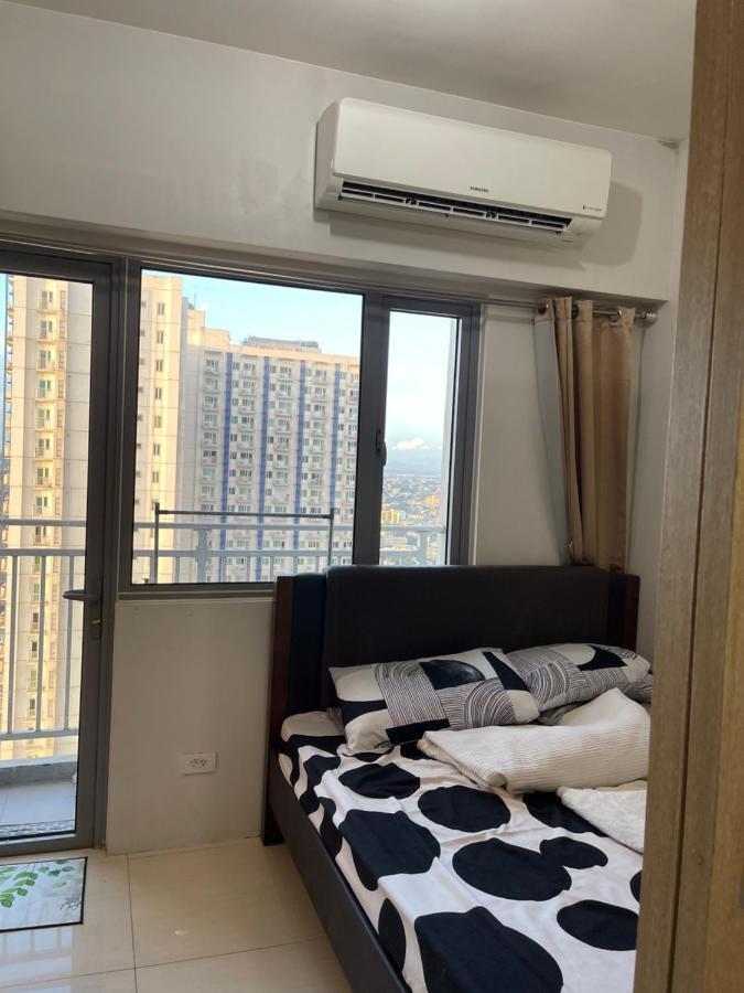 Relaxing City View Aparthotel Manila Exterior photo